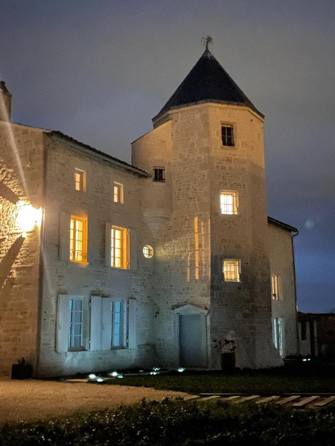 Logis De Pierre Levee Acomodação com café da manhã Bessines Exterior foto